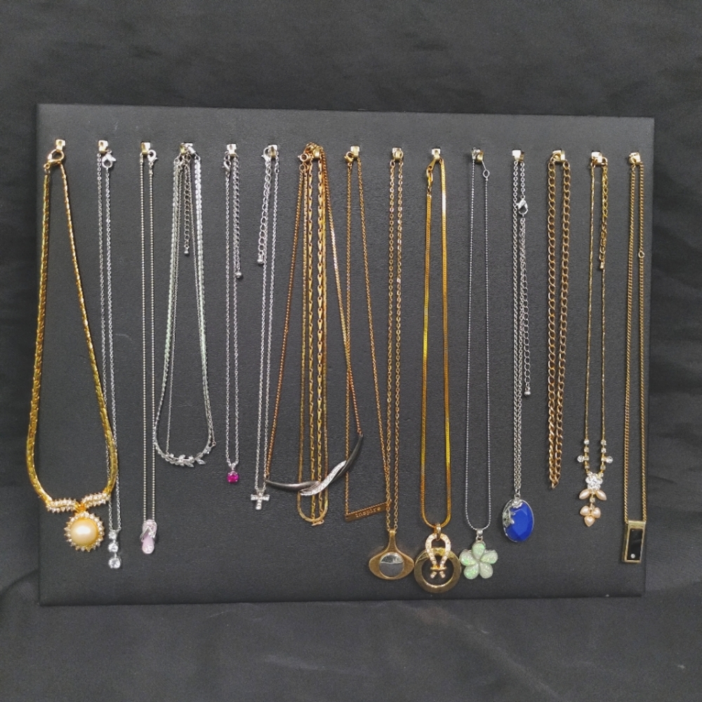 Necklaces - Picture 2 of 2